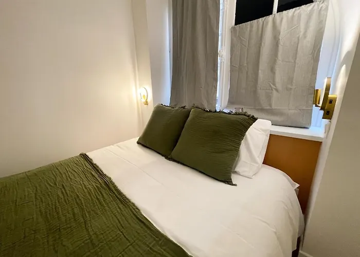 Lejlighed Pt3 - Charming New With Ac - Historical Center *