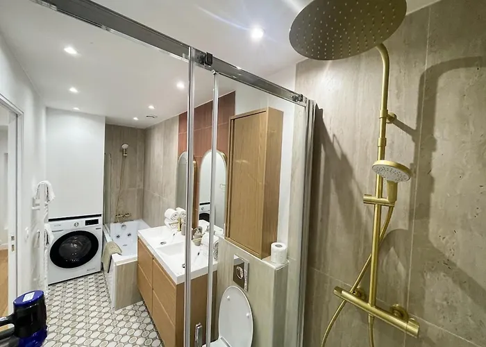 Lejlighed Pt3 - Charming New With Ac - Historical Center *